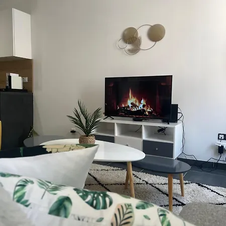 Le Cosy *