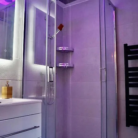 Le Cosy