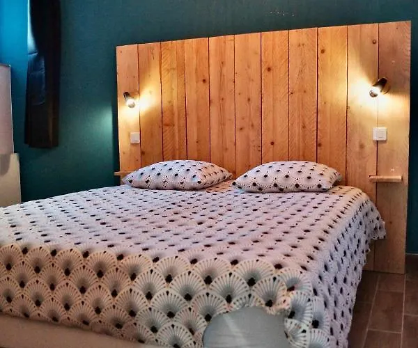 Le Cosy *
